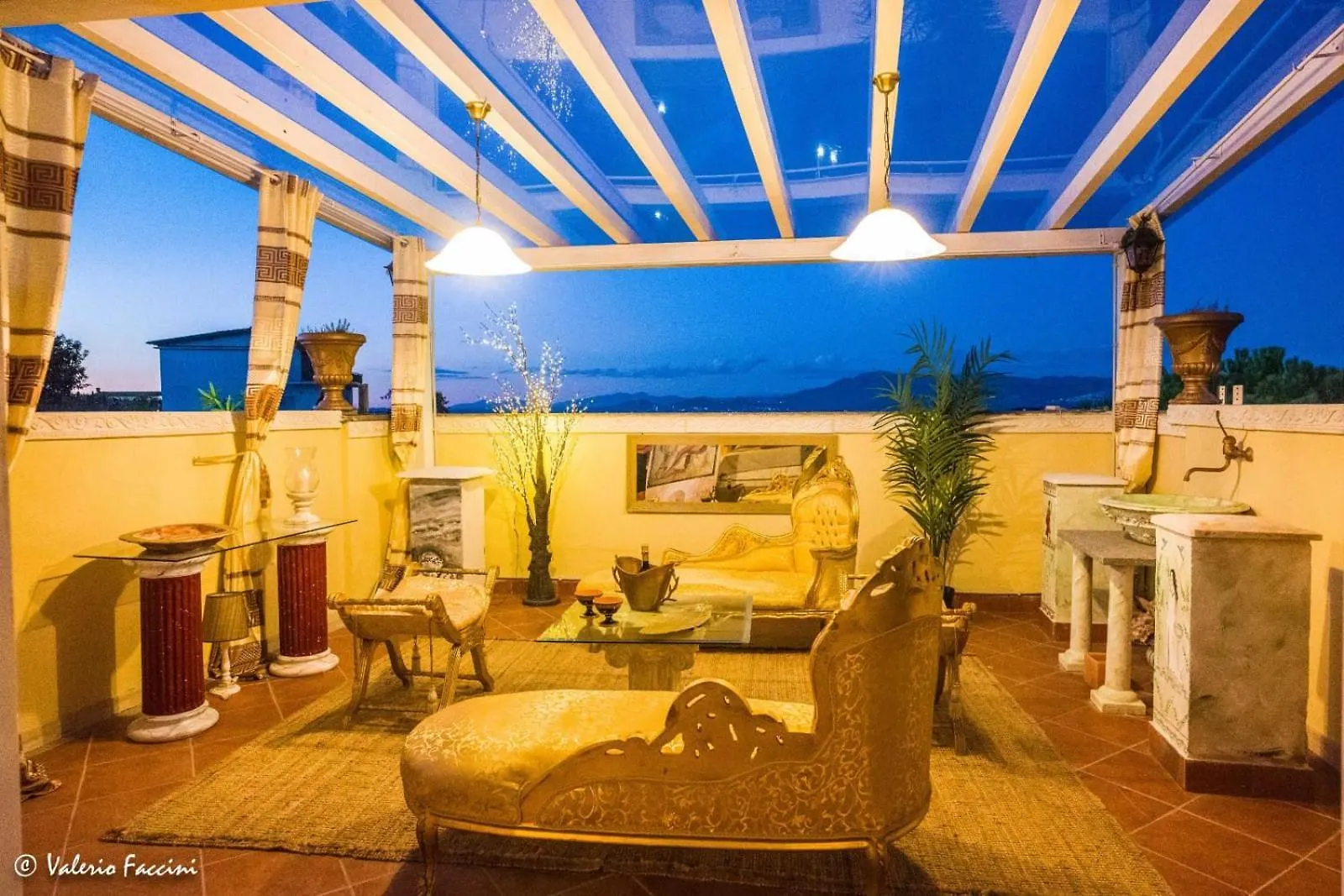 Guest house Homart Roof Roman King Italy